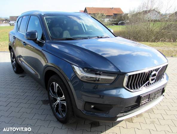 Volvo XC 40 T5 Twin Engine DKG Momentum Pro - 1