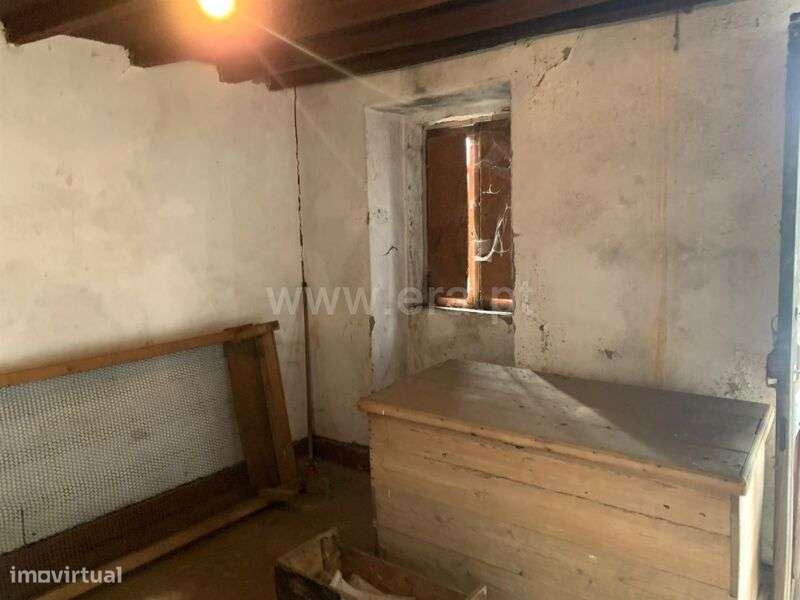 Moradia Geminada T1 / Fundão, Carvalhal - Grande imagem: 4/14