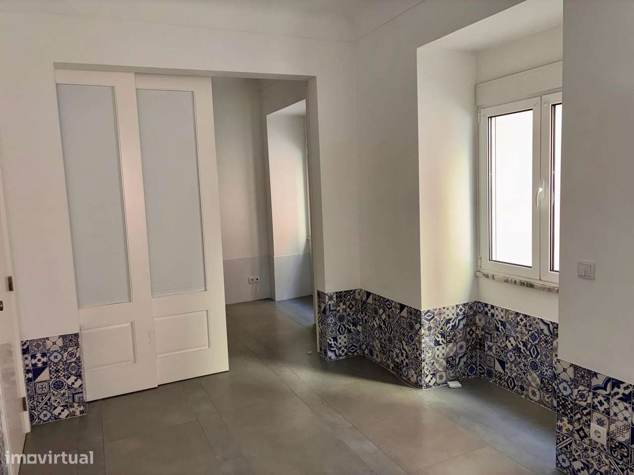 Oportunidade em Alcântara: T2 Moderno com Terraço - Grande imagem: 5/19