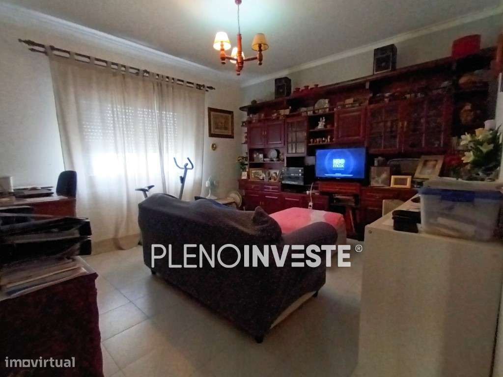 T2 com boas áreas na Arrentela-3