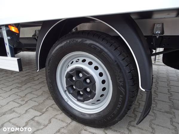 Iveco Daily 35S18 3.0 180 Kontener 10 Ep 4.90m Meblówka JAK NOWY!! - 17