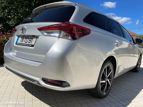 Toyota Auris Touring Sports 1.4 D-4D C.+P.Techo+P.Sport - 12