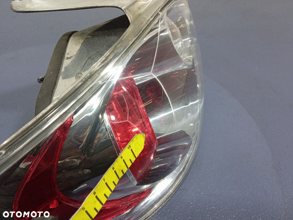 PEUGEOT 206 HB LAMPA TYŁ LEWA TYLNA LEXUS LOOK SK3711-A2B6 - 7