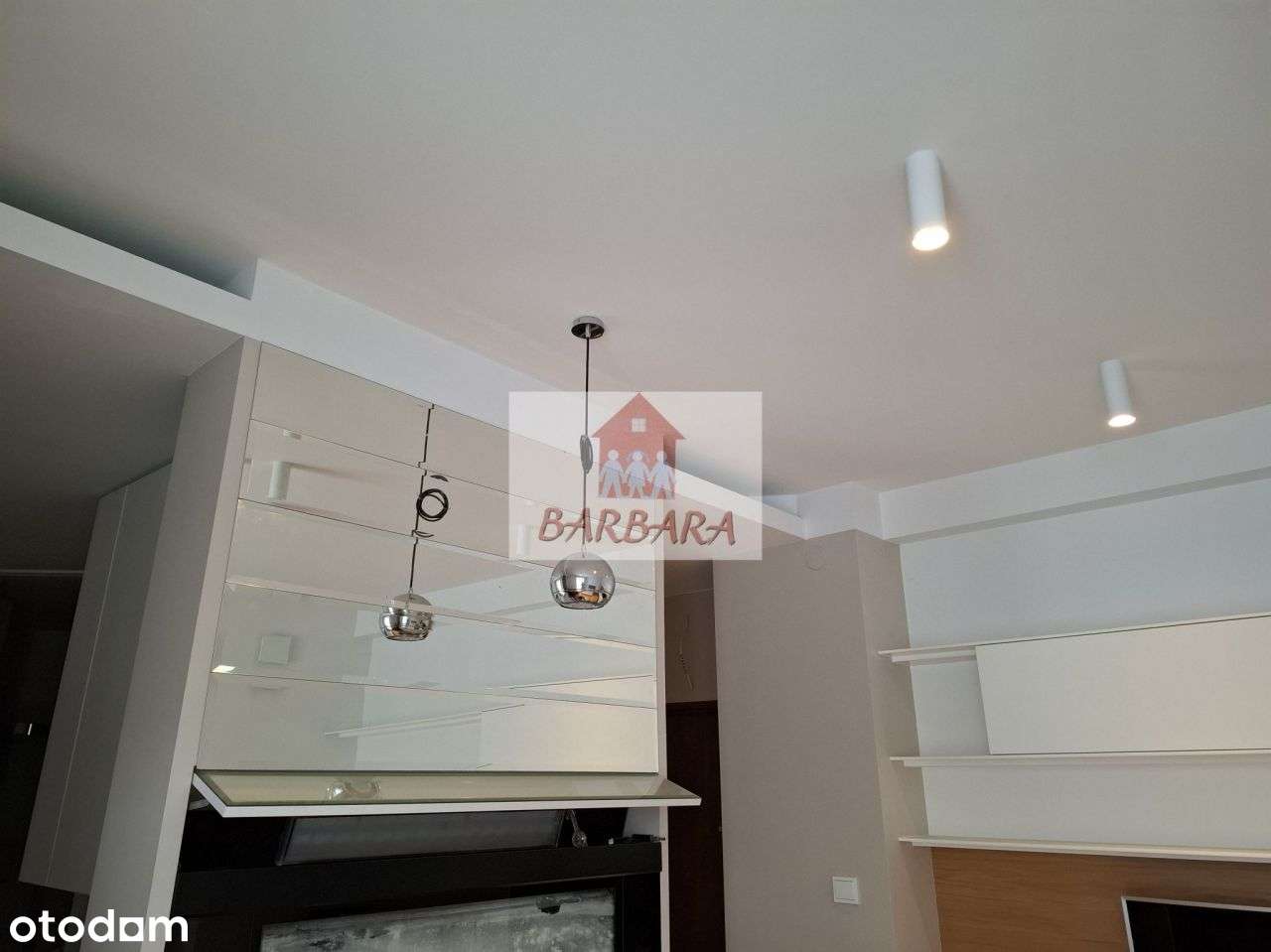 Al. Wyzwolenia przy Natolińskiej-5