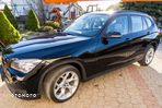 BMW X1 xDrive18d - 11