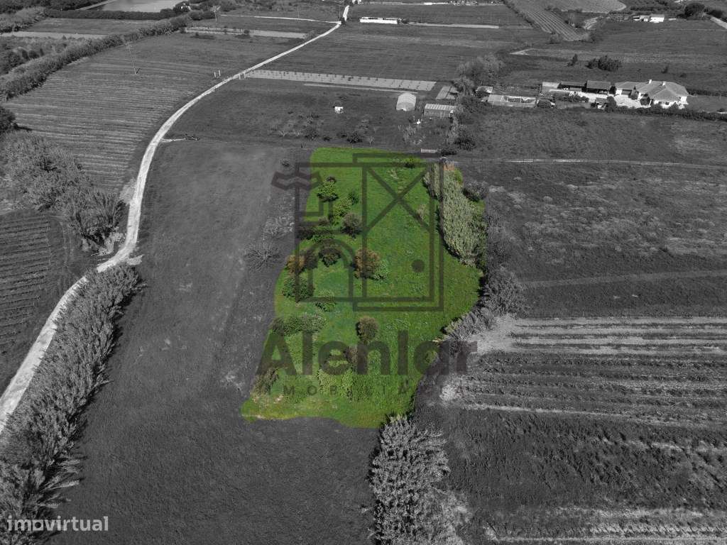 Terreno Rústico com 4207 m² em Cabanas do Chão-6