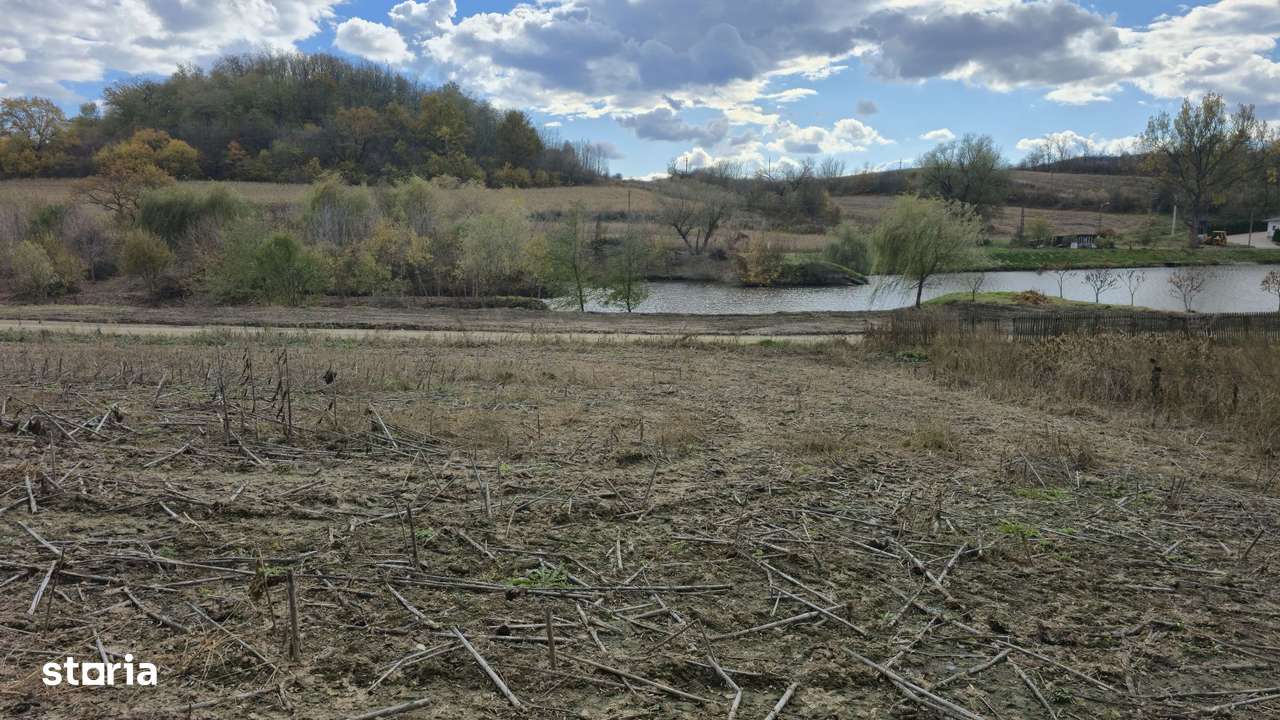 Teren intravilan în Mediaș, lângă Heleșteu-2