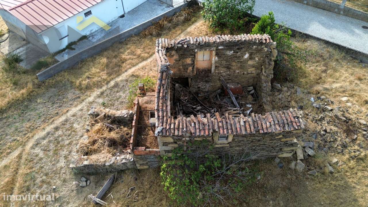 Moradia Devoluta T2 Venda em Salgueiro do Campo,Castelo Branco - Grande imagem: 4/18