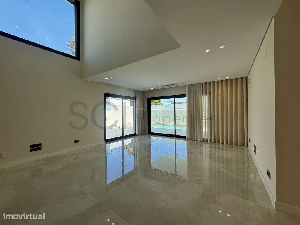 Moradia T4 Luxo Isolada | Belverde | Piscina | Garagem-46