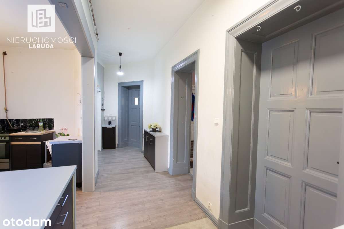 Przestronne mieszkanie w kamienicy Bytów - Pełny obrazek: 5/19