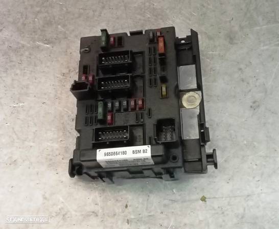 CAIXA DE FUSIVEIS PEUGEOT 206 / 307 BSM B2 9650664180 - 1