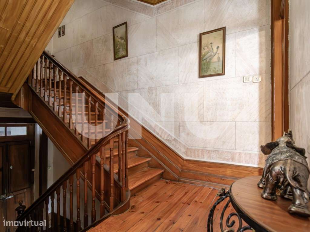 Prédio com Dois Edifícios Independentes no Tortosendo - Elevado Pot...-6