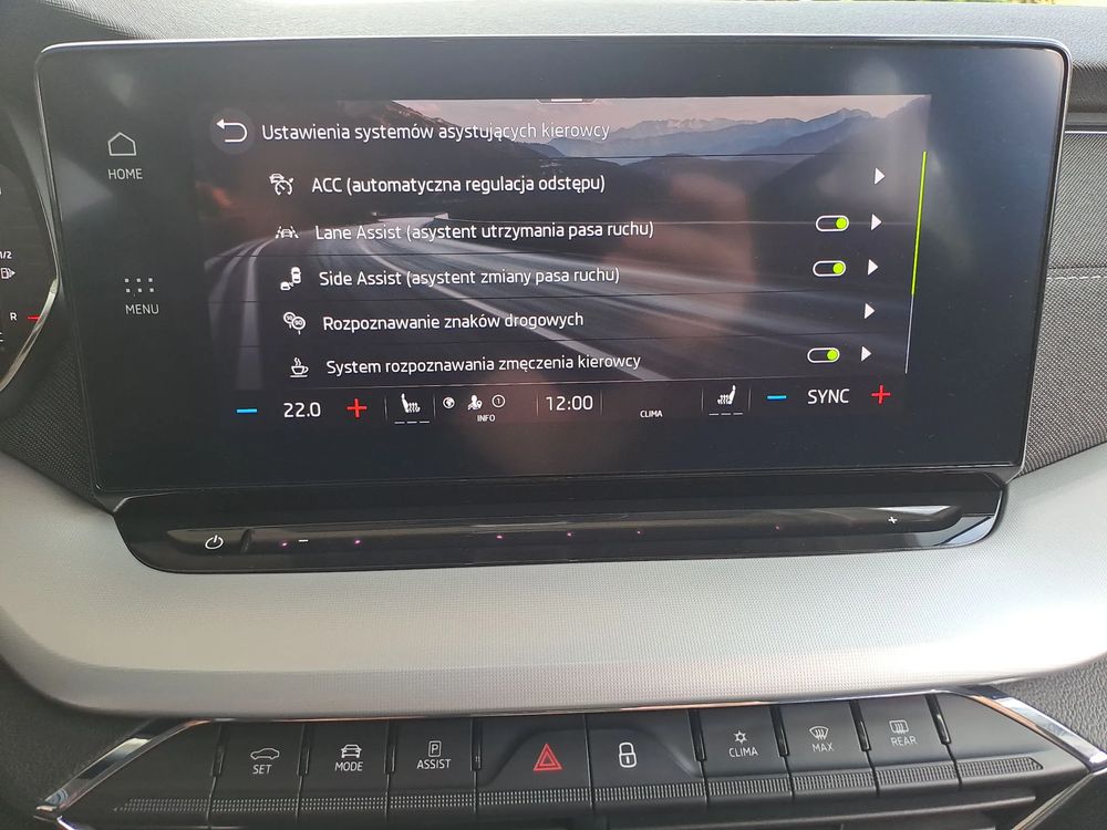 SKODA OCTAVIA Masaże Indukcja Head UP Martwe pola ACC DSG Salon PL ASO VAT23%