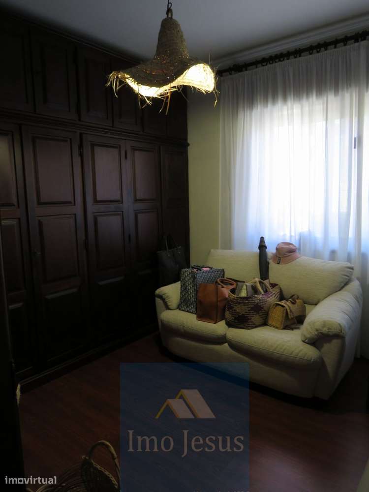 Moradia T5+2 Centro de Gaia-13