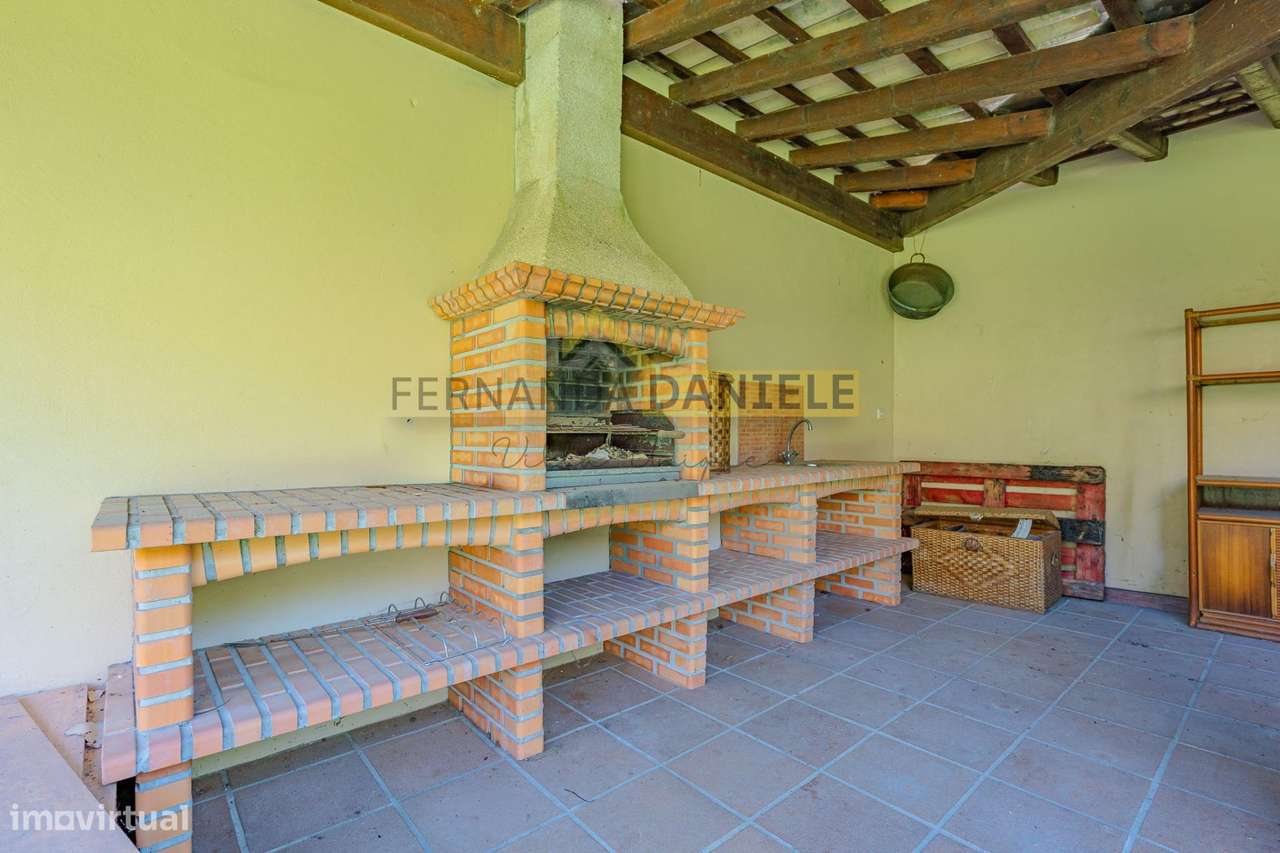 Moradia em Travanca com 3 suítes e 1425m2 de terreno-25