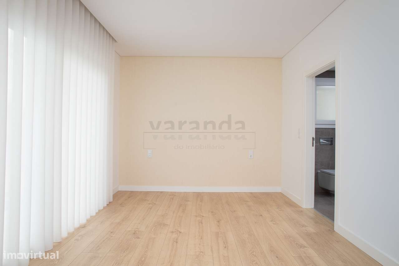 Moradia T4 Térrea, com piscina – Vila Nogueira de Azeitão-25