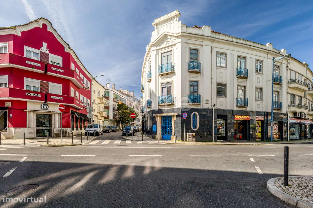 Loja de 180m² à Venda na Zona Premium da Amadora - Grande imagem: 4/32