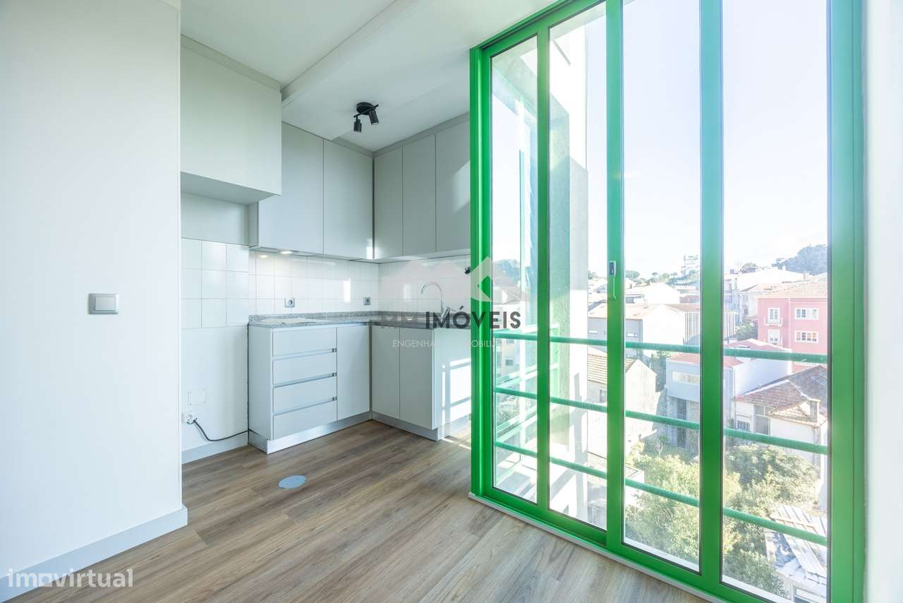 T1 Arrendamento | Rua Faria Guimarães – Porto | Renovado - Grande imagem: 5/18