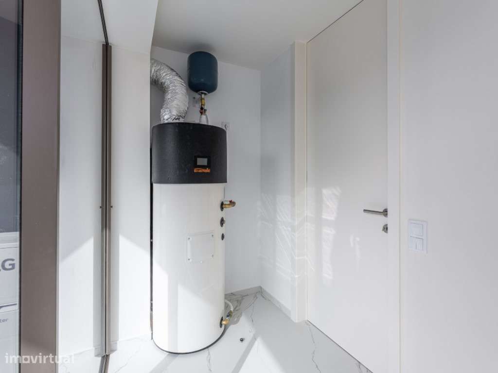 Apartamento T3 com 3 frentes em Matosinhos sul, no edifício Nautilus-43