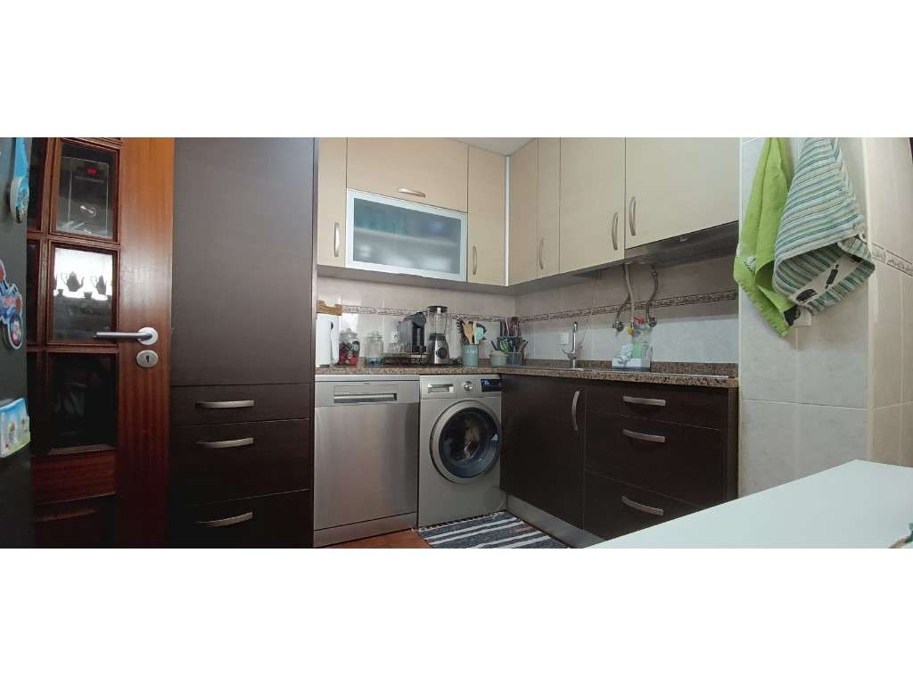 Apartamento T2 Costa Caparica - Totalmente Renovado-29