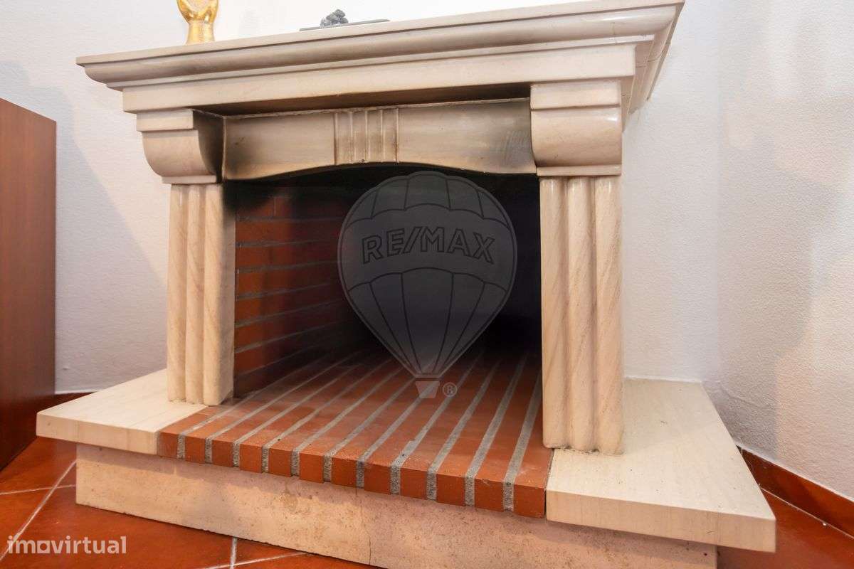 Moradia T4 em Quinta do Anjo-15