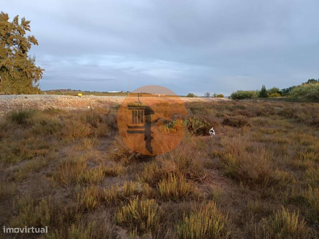 TERRENO RUSTICO COM 9.400 M2 JUNTO A ESTAÇÃO DE COMBOIO DE CASTRO M...-17