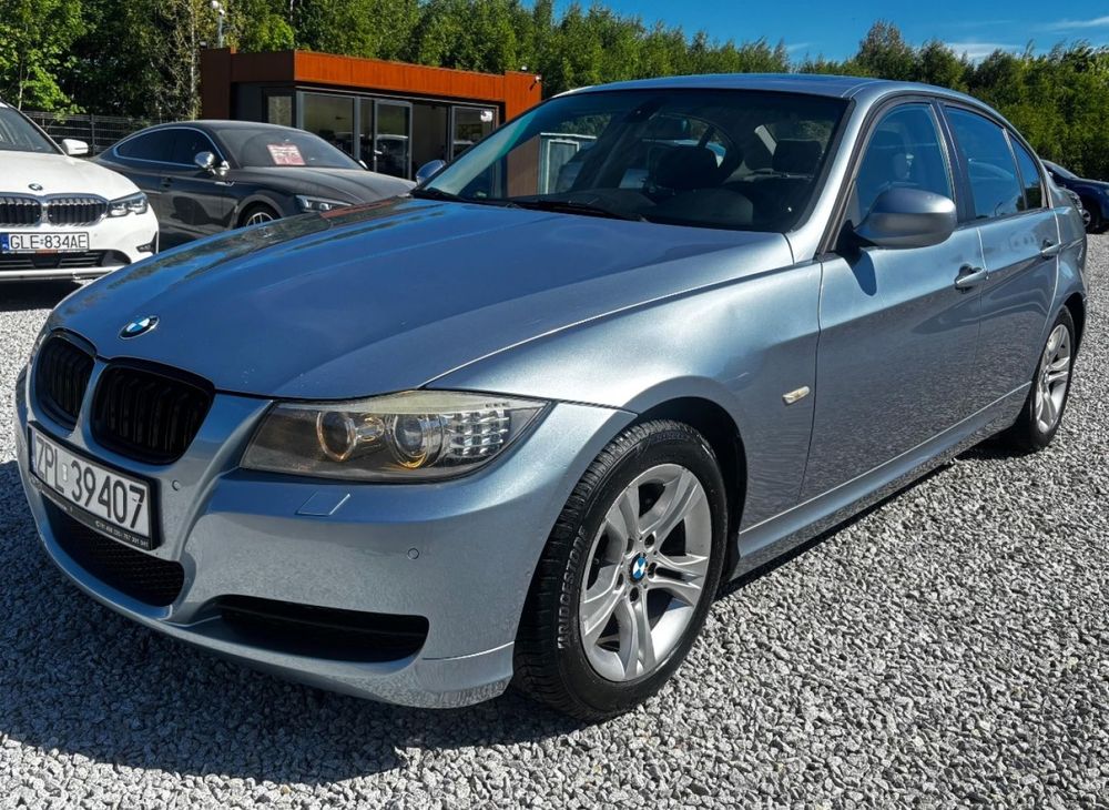 BMW 3 Series E90/E91/E92/E93 316d Sport Line 2010