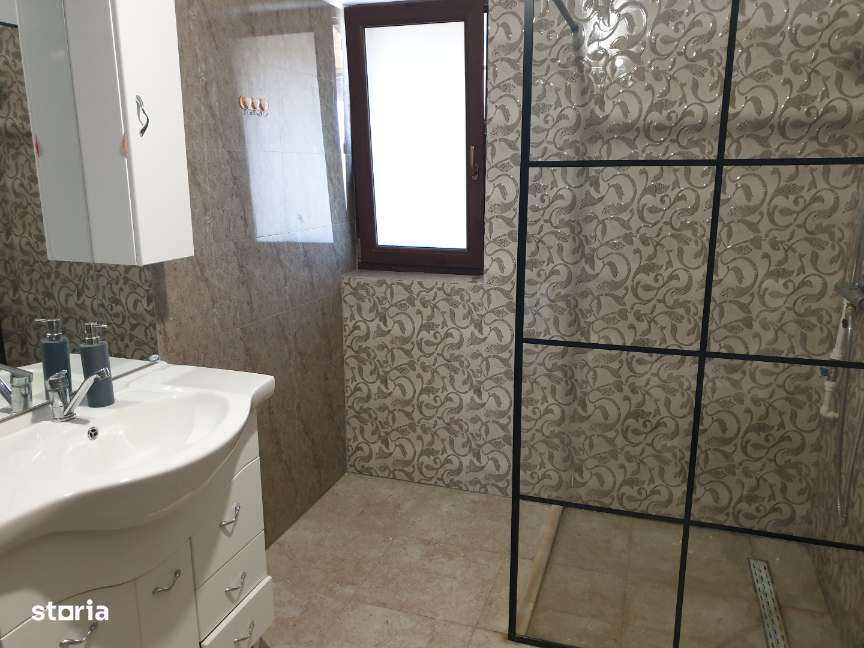 IASI – REDIU - Casa individuala parter + etaj +pod - Vedere spre Copou-13