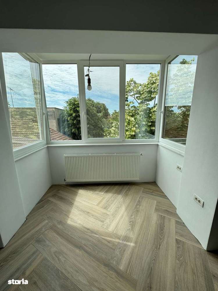 Apartament de vanzare 2 camere Iuliu Maniu, Podgoria Arad-3