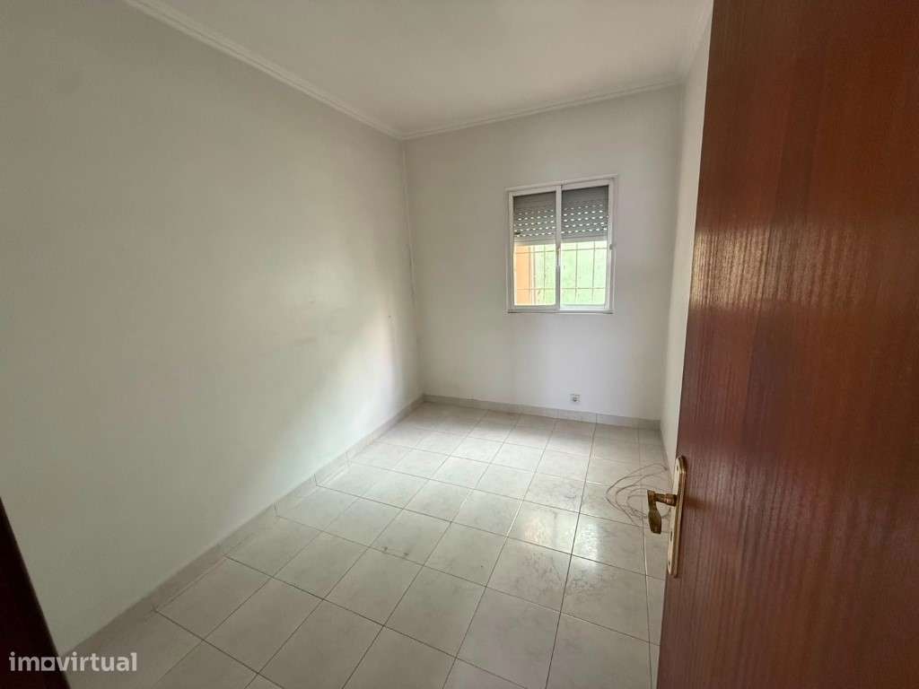 Prédio de Investimento com 10 Frações | Encosta do Sol | Grande Lisboa-26