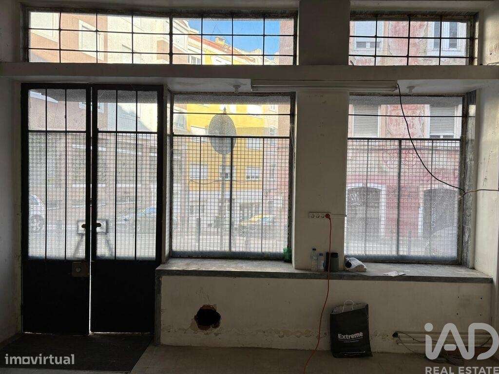 Loja / Estabelecimento Comercial em Arroios de 44,00 m2-4