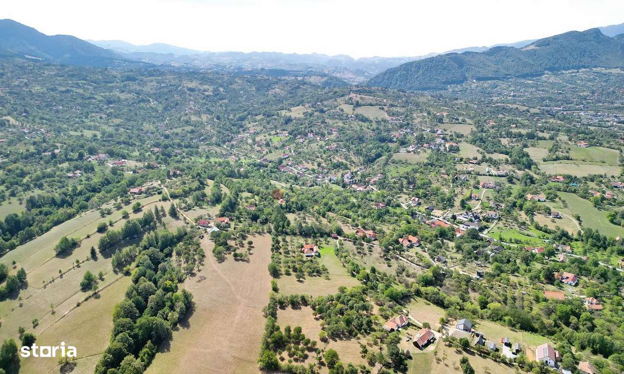 Teren intravilan, priveliste deosebita - Imagine principală: 3/20