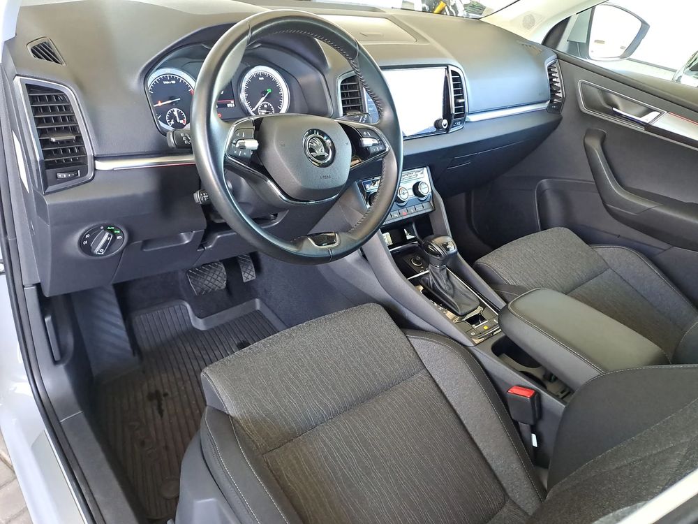 SKODA KAROQ 1.5 TSI ACT Style DSG Kamera HAK SmartLink Salon PL ASO 1wł VAT-MARŻA