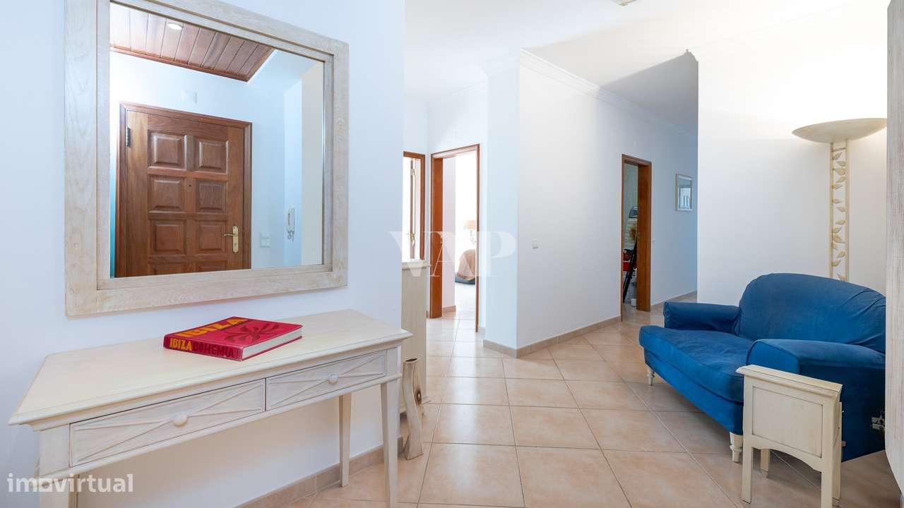 Apartamento T3 com Vista Mar na Quinta do Romão, Quarteira-5