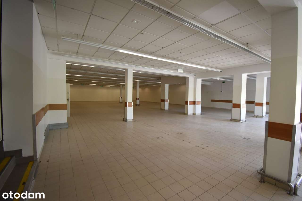 OBIEKT HANDLOWO - USŁUGOWY 1340m2 BOLESŁAWIEC-2