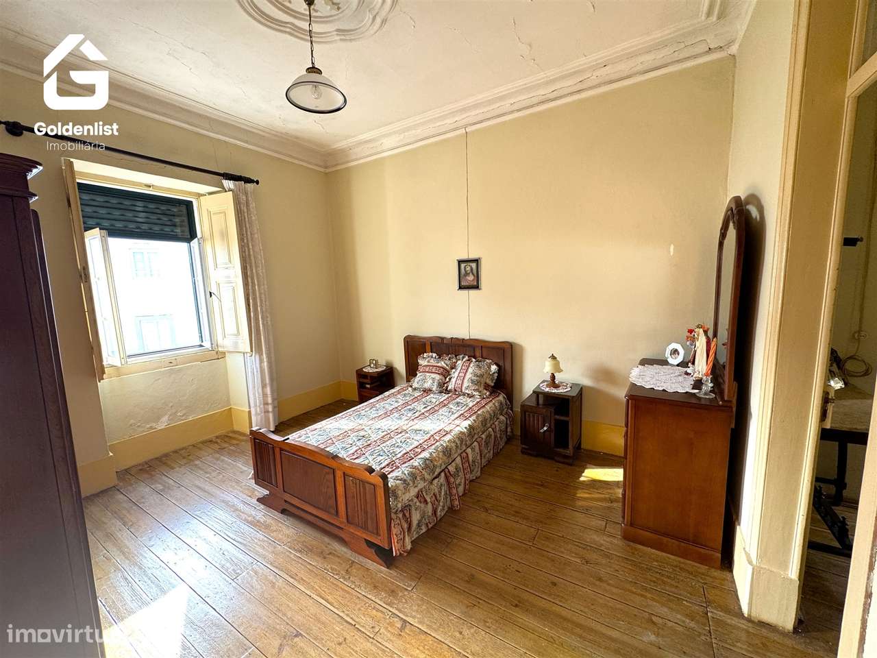 Moradia T4 Venda em Espírito Santo, Nossa Senhora da Graça e São Simão-5