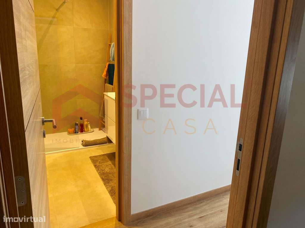 Apartamento T3+1 em Arcozelo-22