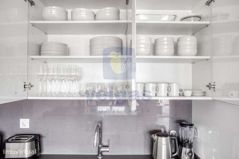 Penthouse T3 exclusiva com varanda e vistas desafogadas – Av. da Repúb-8