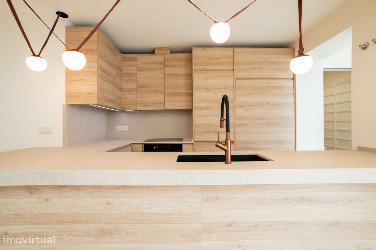 Arrenda-se Apartamento T2 Exclusivo no Coração de Lisboa - Grande imagem: 3/40