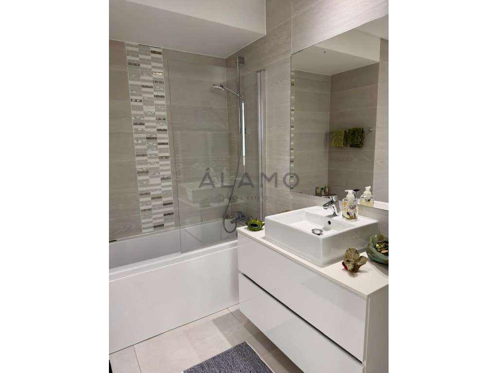 Vida excecional à beira-mar num dos locais mais desejados do Algarve-10