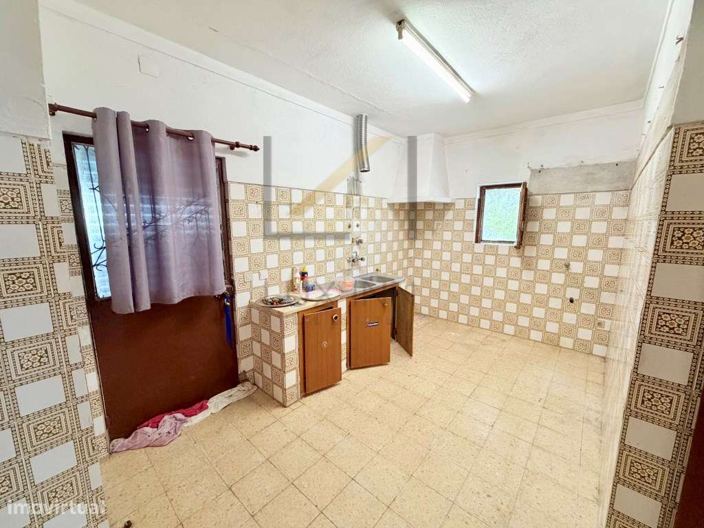 Moradia térrea T5, com terreno de cerca de 5730 m2, Santiago do Esc...-18