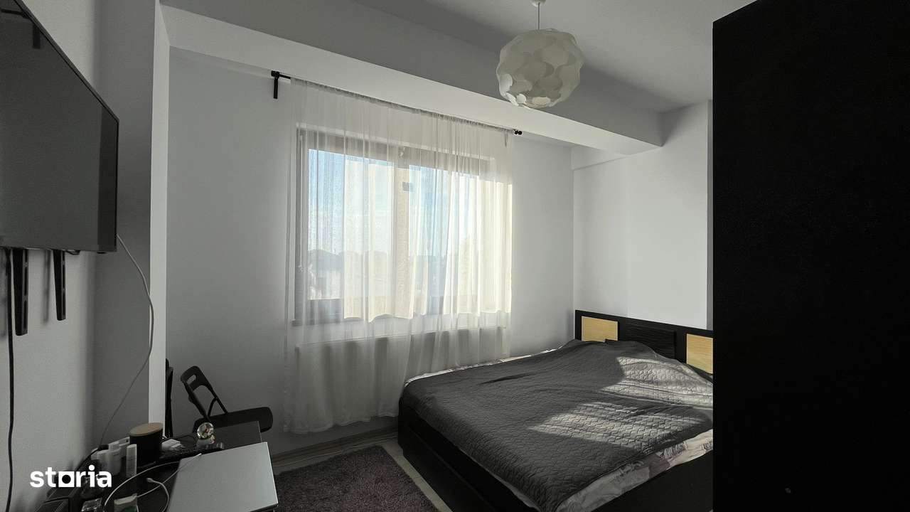 Apartament 3 camere, metrou Laminorului-0