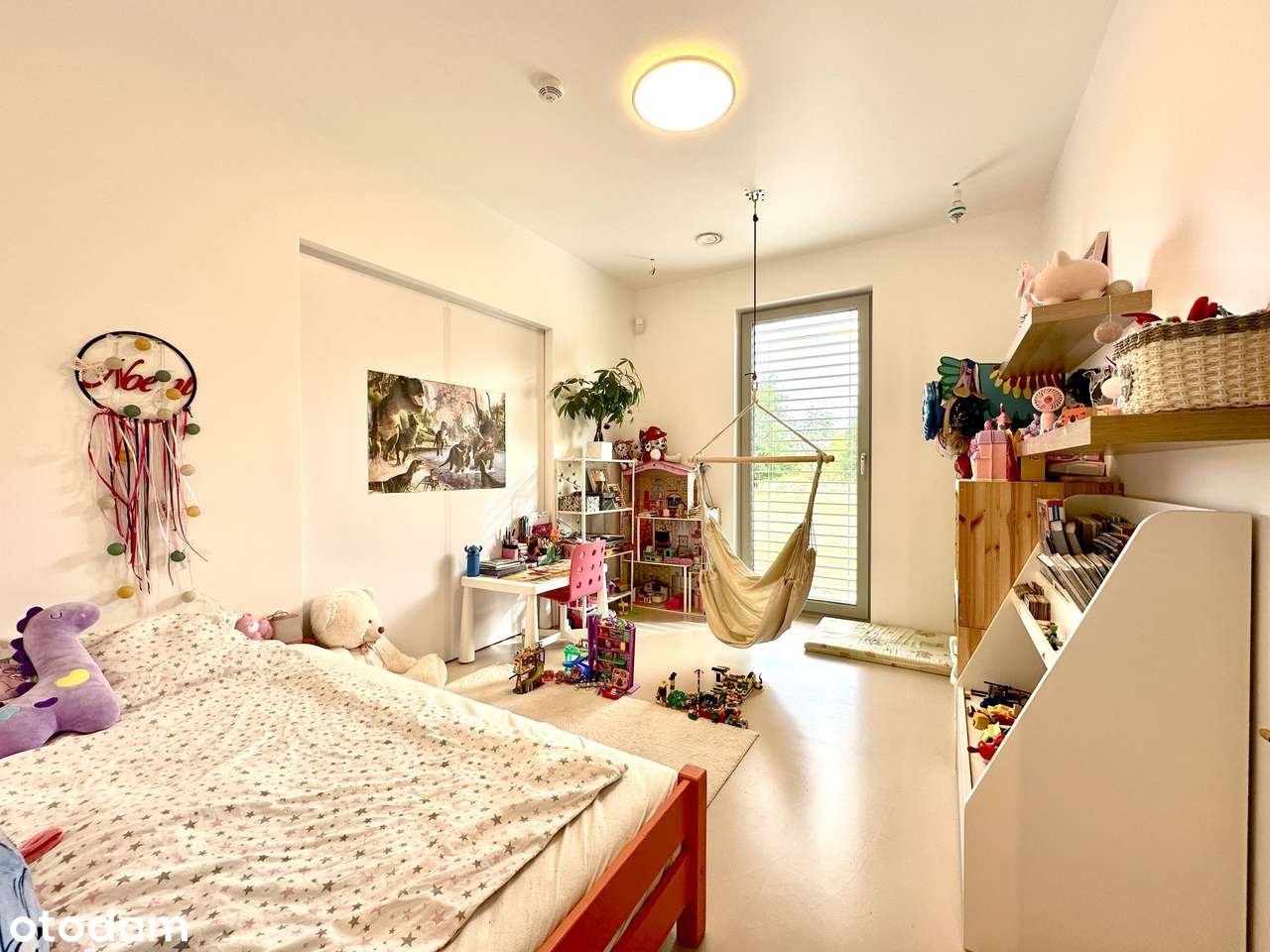 Nowoczesny Dom w Stylu Stodoły, Atrakcyjna Lokalizacja-7