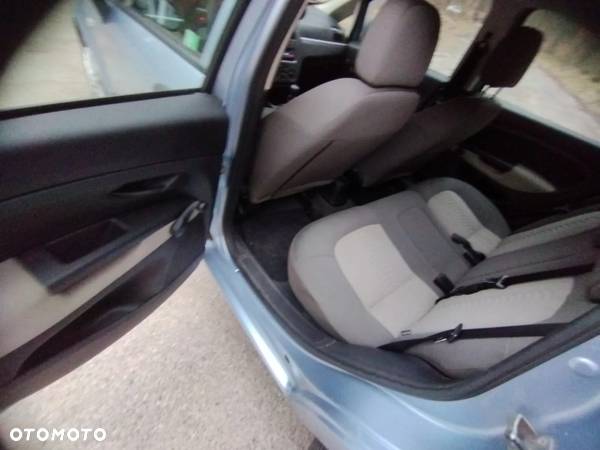 Fiat Linea 1.4 Active - 8