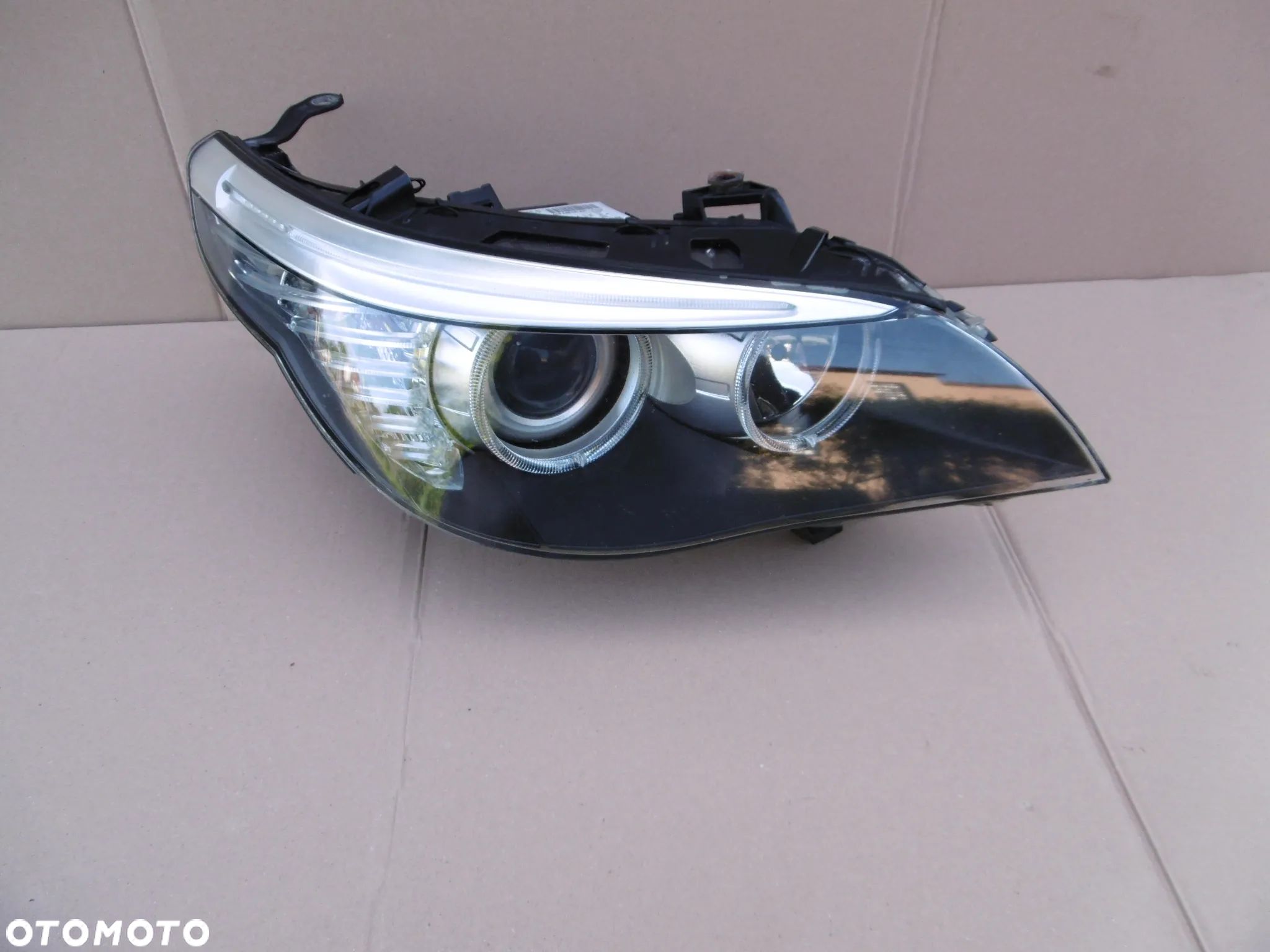 Lampa prawa przednia przód BMW e60 e61 lift polift 07-10 H7 ANGLIK UK - 1