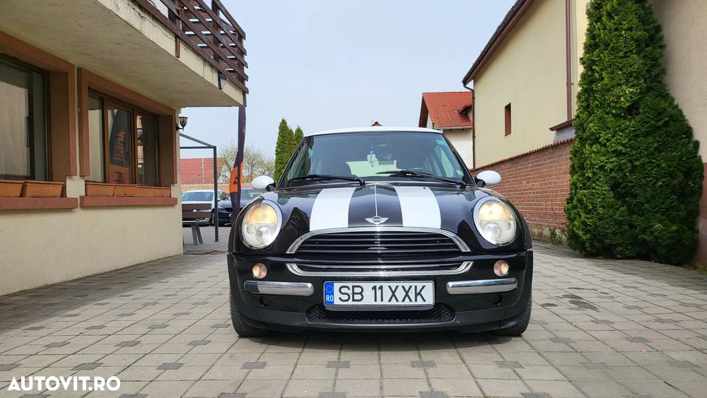 Second hand Mini ONE - 2 700 EUR, 215 936 km - Autovit