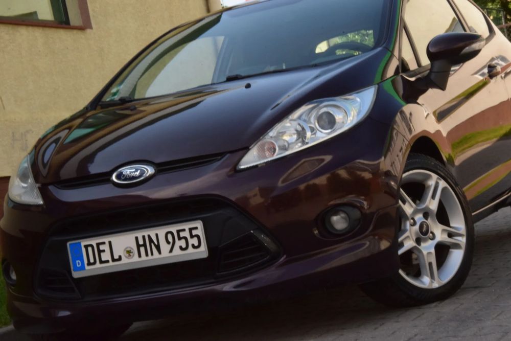Ford Fiesta Mk7 (2008-) 1.6 Ti-VCT Sport 2010