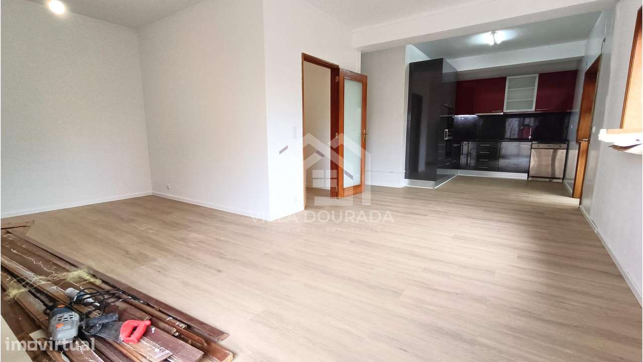 Bom apart. T2  prx estação Rio Tinto - Grande imagem: 2/21