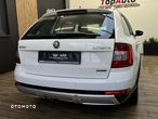 Skoda Octavia Scout 2.0 TDI 4x4 DSG - 9