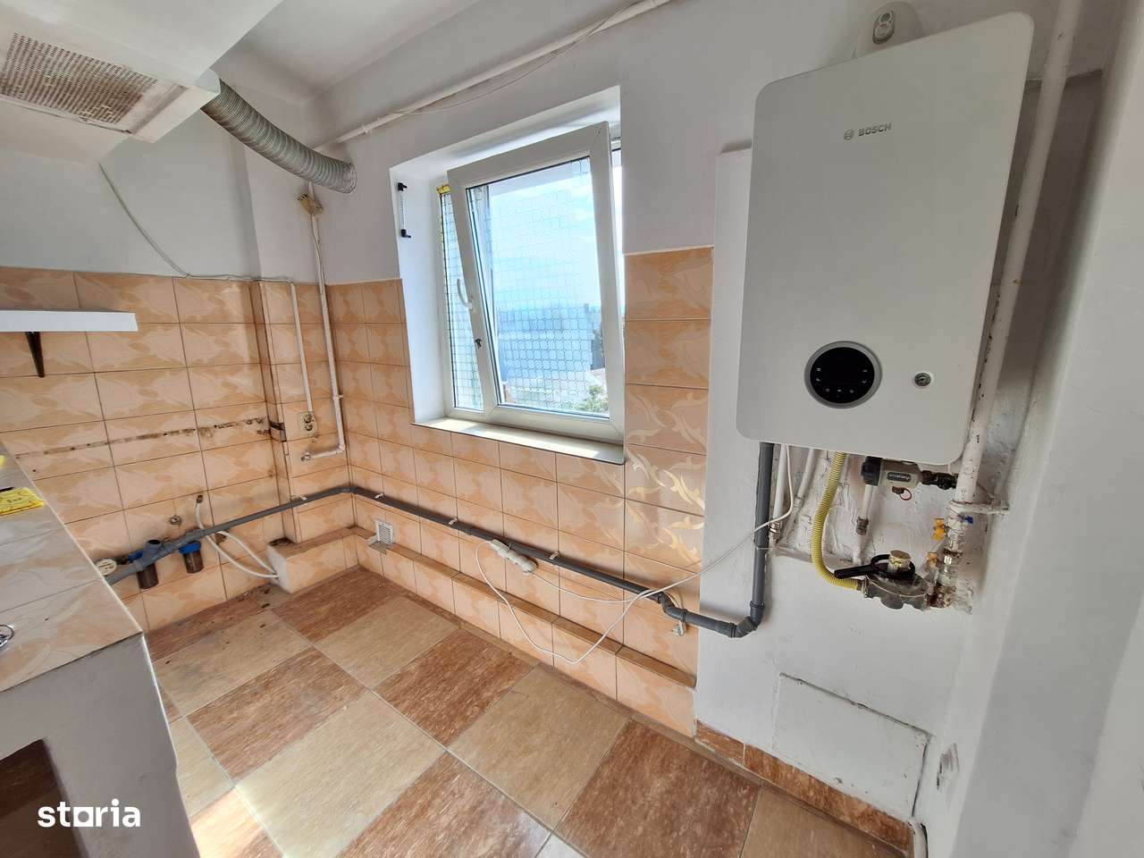 Apartament 2 camere, zona Nord/Gepex-Bacau-6